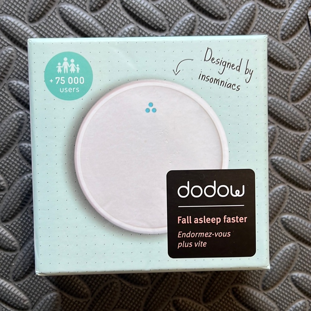 Dodow - Turn Your Busy Mind Off & Fall Asleep 2.5X Faster!
